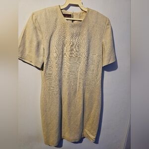 Vintage beige‎ linen short sleeve dress from the Benchley Ltd. Co.